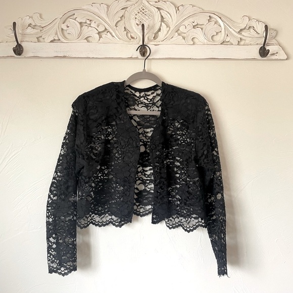 Vintage Lace Shrug - As Is - Picture 1 of 7